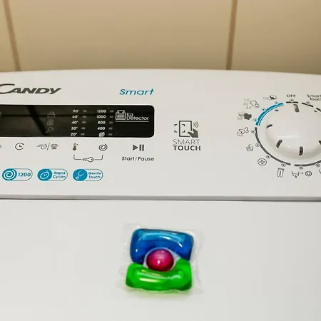 Chmielna Apartment: With Smart Tv And Wi-fi Apartment *