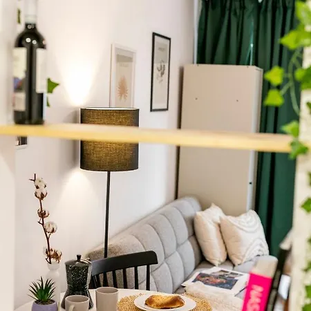 Apartment Chmielna Apartment: With Smart Tv And Wi-fi *