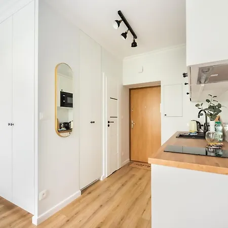 Metro Ratusz Arsenal Modern Studio Apartment *