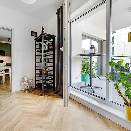 Apartament Charming Close To The Center *