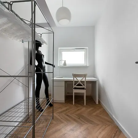Apartament Charming Close To The Center Warszawa