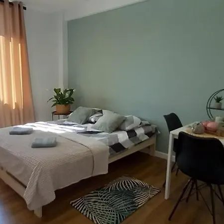 Apartament Eloft Zelazna