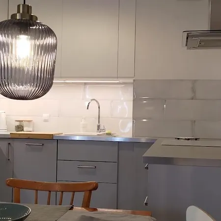 Wilanow Comfort, Klimatyzacja, Garaz, Fast Wifi Варшава