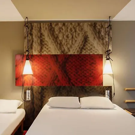 Ibis Centrum 2*