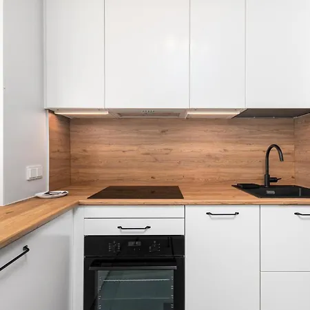 Apartament Pl. Dąbrowskiego 12 By Homeprime Warszawa
