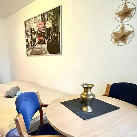 Bezagenta Mineralna 1 Bed Wi-fi Apartment *