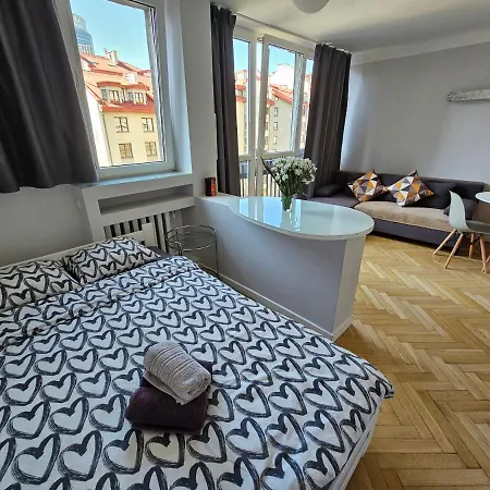 Studio Zelazna Apartment *