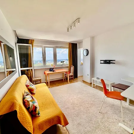 Orange 3 Fast Wifi 1gbs 85'tv Netflix Hbo Disney+ Skyshowmax Apartment Warsaw
