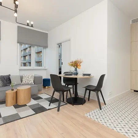 10 Min Walk From Palace Of Culture & Science By Renters Warsaw