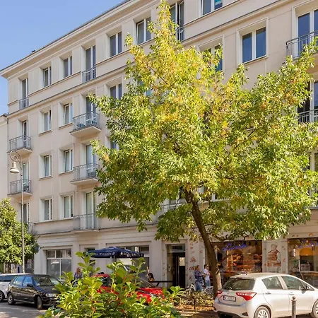 10 Min Walk From Palace Of Culture & Science By Renters Apartment Warsaw