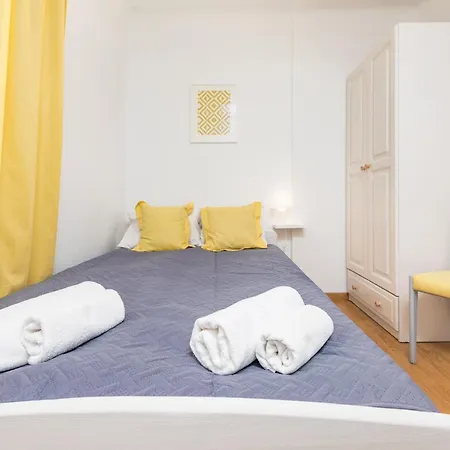 Grenady 11 By Homeprime Apartment Warsaw