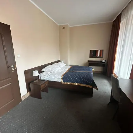 Hostel Bialoleka Premium - Free Parking & Wifi Warsaw