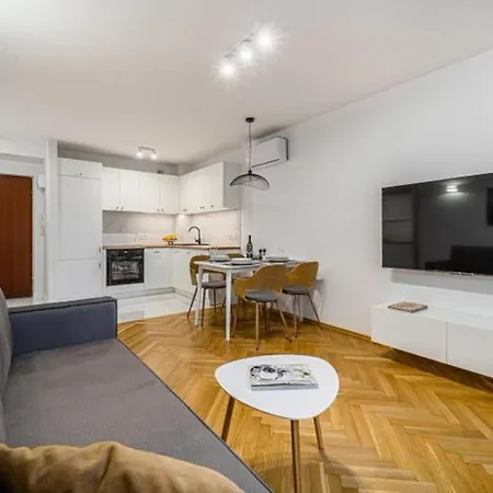 Apartment The View Warsaw