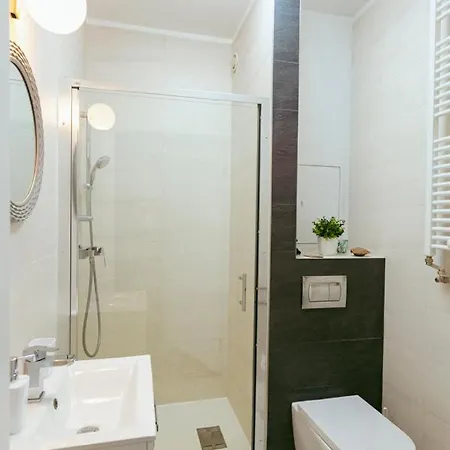 Pawia 51 - Piekny Wiok Na Centrum Warszawy - Duzy Balkon - Smart Tv 55 Cali Wifi - Good * Warsaw