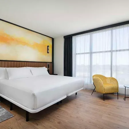 Hotel Barcelo Powisle Varsovia