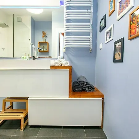 Dwupoziomowy, Rodzinny Apartament. Ochrona, Garaz. Warszawa