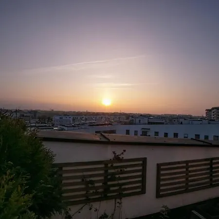 Dwupoziomowy, Rodzinny Apartament. Ochrona, Garaz. Apartament Warszawa