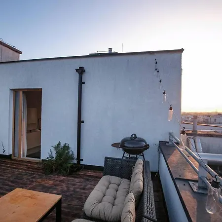 Dwupoziomowy, Rodzinny Apartament. Ochrona, Garaz. Apartament