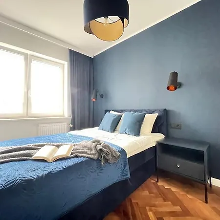 Apartment Superior Jerozolimskie. 2 On The 7th Floor *