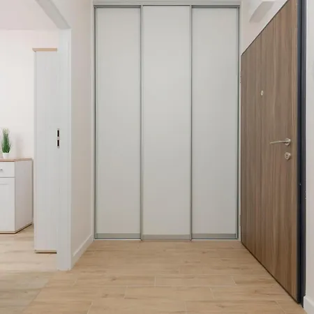Apartment Cozy Lopuszanska By Renters