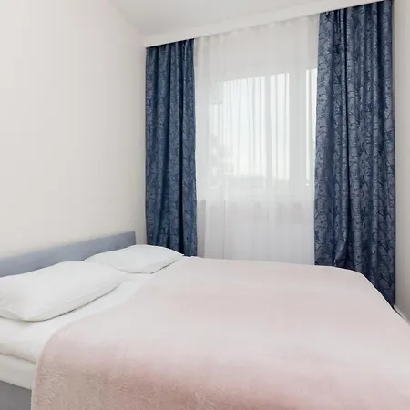 Cozy Lopuszanska By Renters Apartament