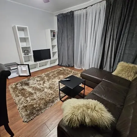 Royal Place 2 Bedrooms Wilanow Warszawa