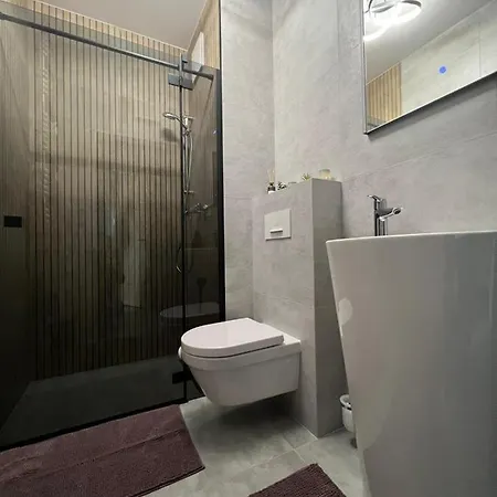 52 Apartament