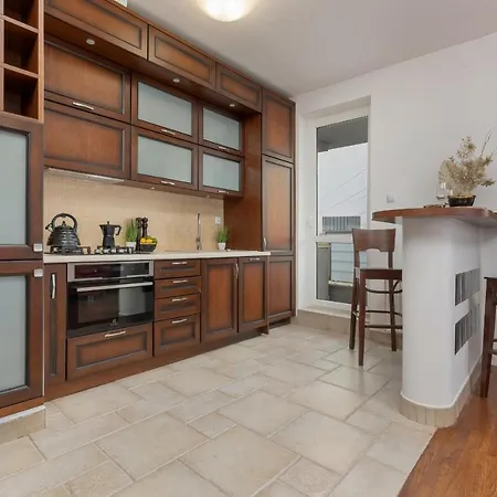 Apartment Cozy Near Airport By Renters *