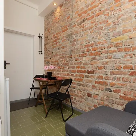 Metro Wilanowska Mokotow By Renters Apartment