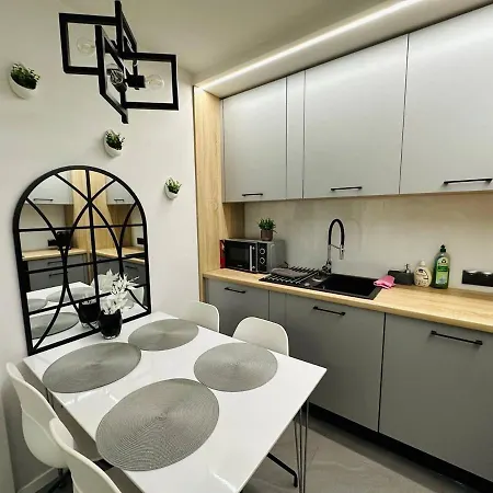 Homestay Center *