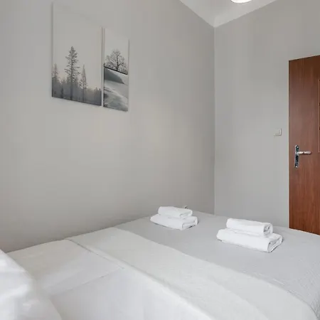 Close- City Center - Marszalkowska Apartment Warsaw