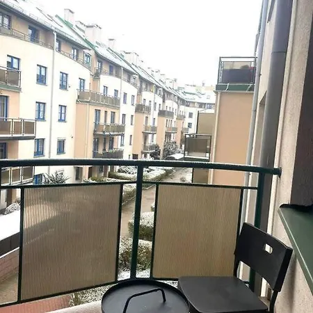 Metro Bemowo Comfort Apartment *