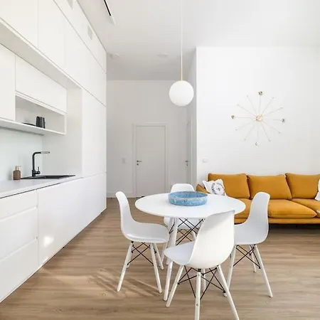 Апартаменты 2-bedroom Premium Bohema