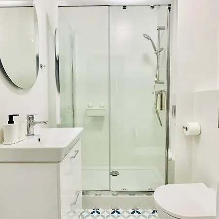 Cosy Okecie Apartment