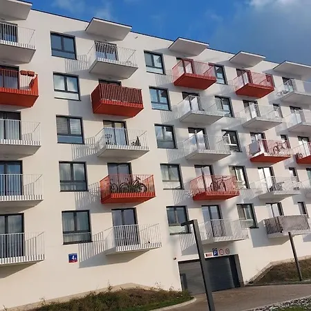Apartment Zyczliwy Z Garazem Warsaw