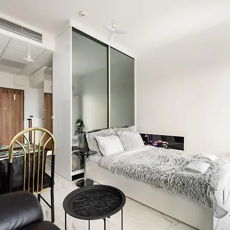 Apartment Wola Chic Luxury *