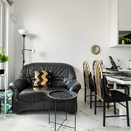 Apartment Wola Chic Luxury