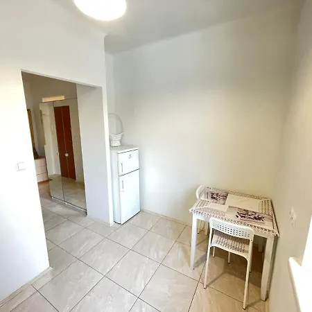 Yourapart Anielewicza Apartment