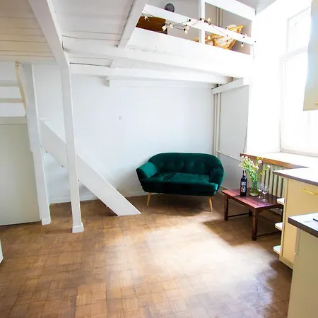 Atmospheric Next To Konecer. Great Location Apartment *