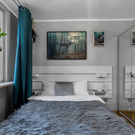 2-bedroom - Balcony, View, Location - By Rentujemy Апартаменты *