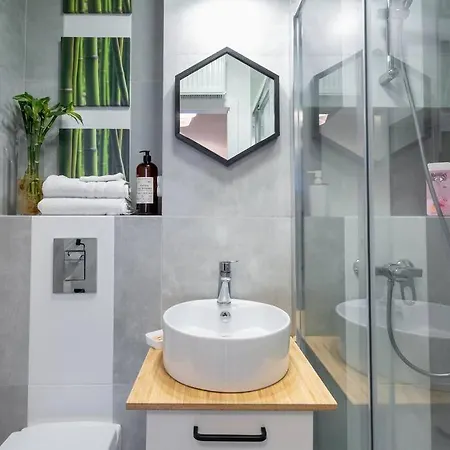 Comfy Place In The Heart Of Warsaw. Biz&travel. Apartment *