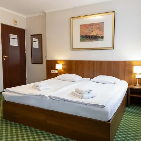 Hotel Hit 3*