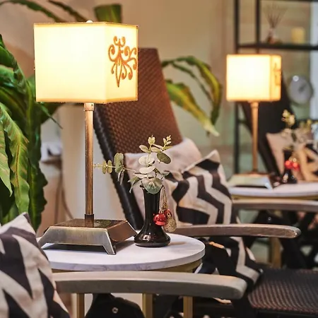 Hotel Mamaison Le Regina Boutique 5*
