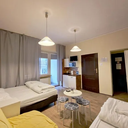 Helvetia Center And Old Town Hostel Warsaw