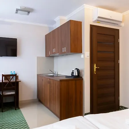 Hotel Hit Warsaw