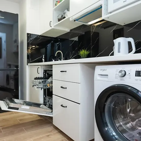 Unit Centrum By Metro Rondo Onz Apartament Warszawa