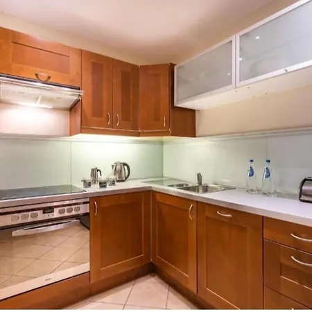 Lucka Appartement Varsovie