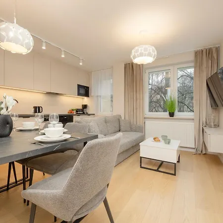Comfortable Wola & Balcony By Renters * Warsaw