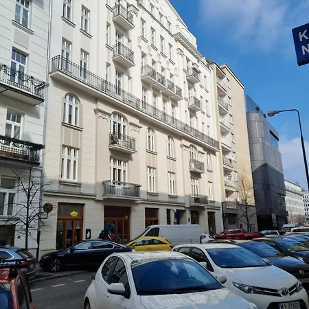 Apartament Nowogrodzka 6a 17 *