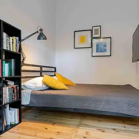 Apartment Praga North -patio And Parking Near East